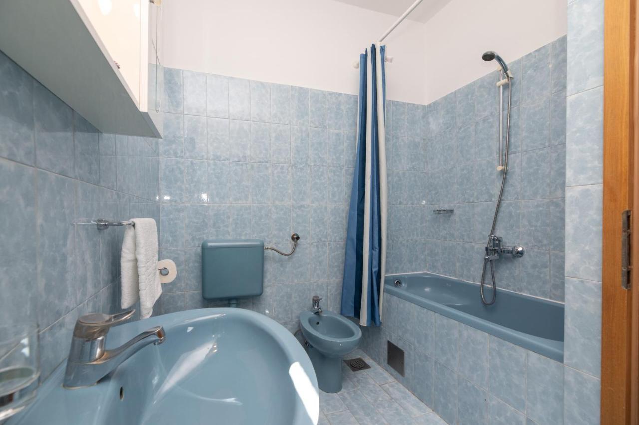 Apartments4You Supetar-The Best And Most Popular Apartments For Discovering The Island - Free Parking - 200 Meters From The Beach Eksteriør bilde