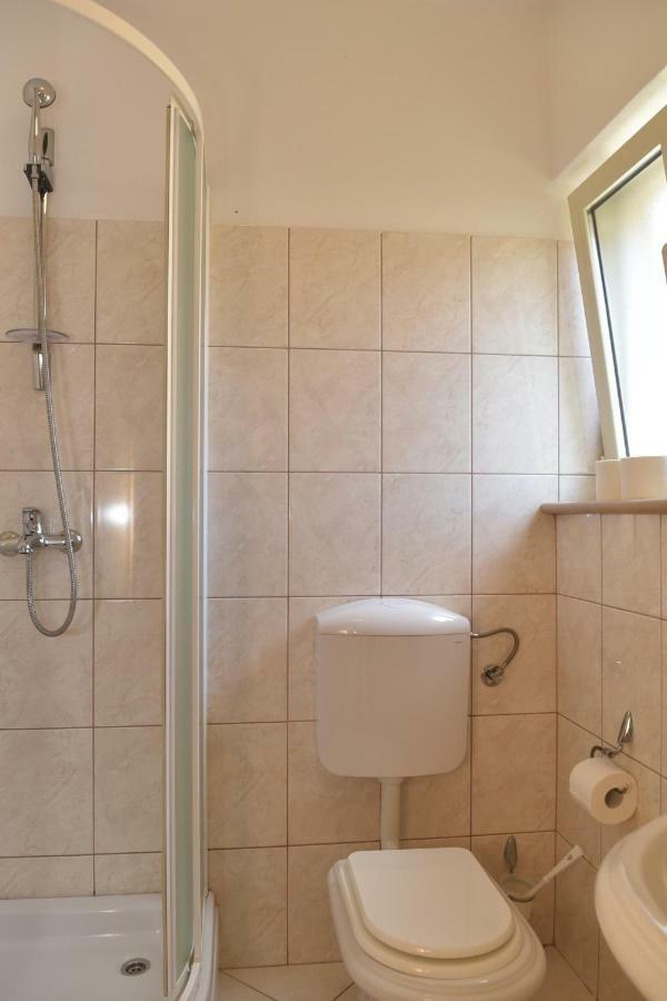 Apartments4You Supetar-The Best And Most Popular Apartments For Discovering The Island - Free Parking - 200 Meters From The Beach Eksteriør bilde